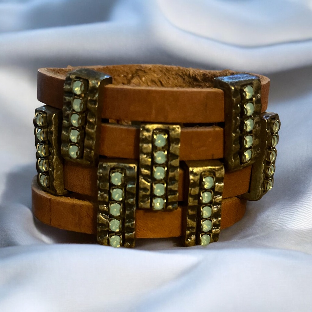 Leatherock Wide Leather Cuff Bracelet